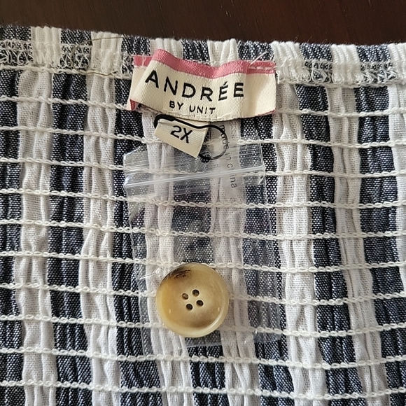 Andree by Unit Women's Dress Size 2X Gray/White Striped Smocked Top Peasant - Picture 5 of 11